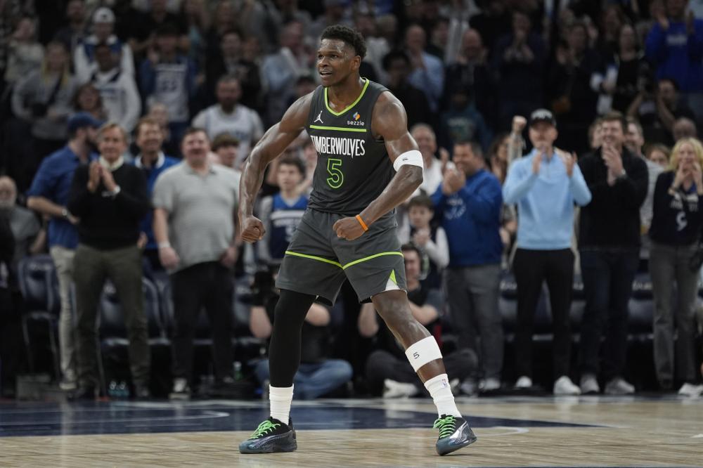 显得尤为重 显得尤为重