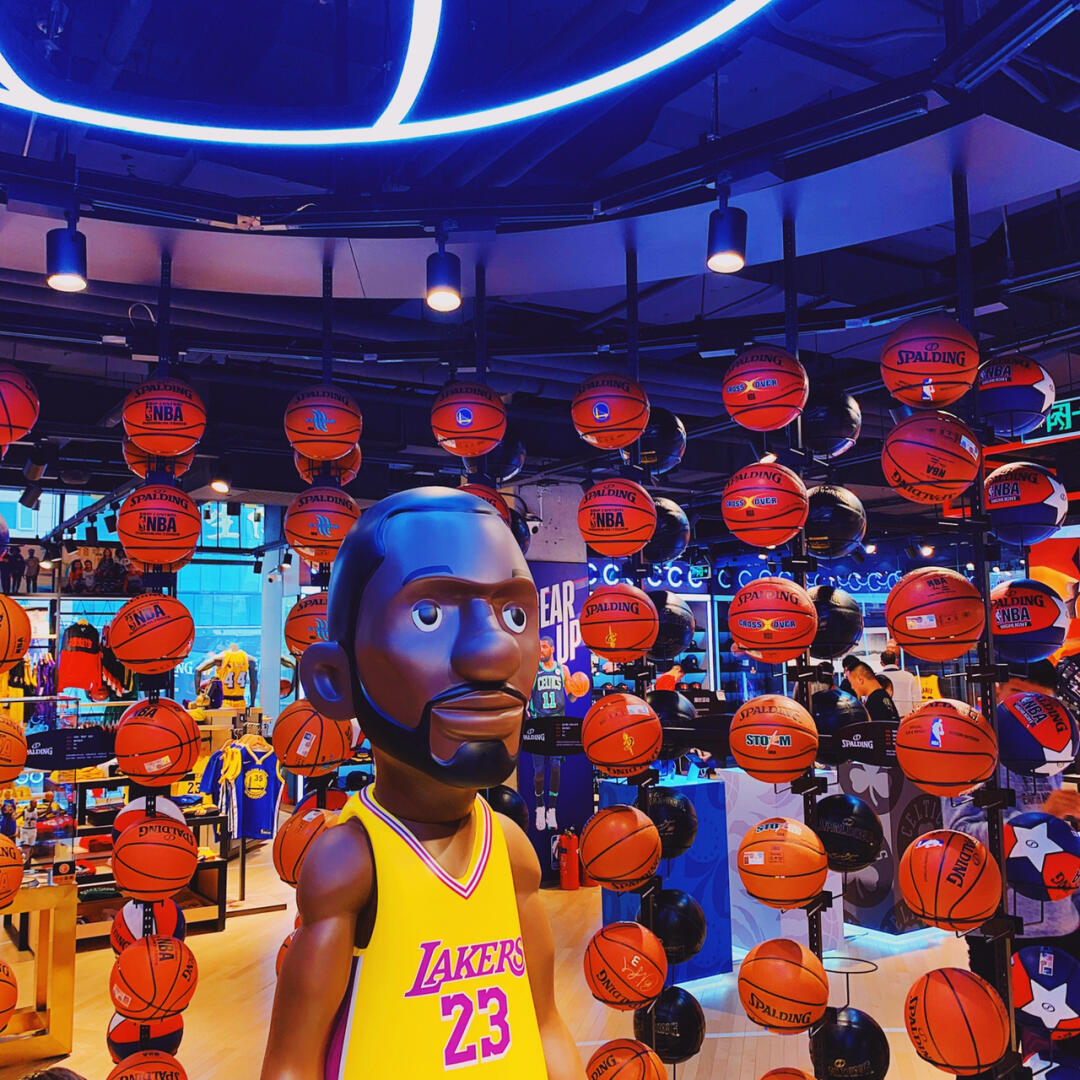 大的防守反 大的防守反